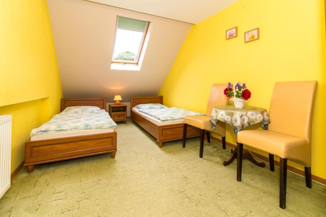 Villa Kaprys Kudowa-Zdrój Exterior foto